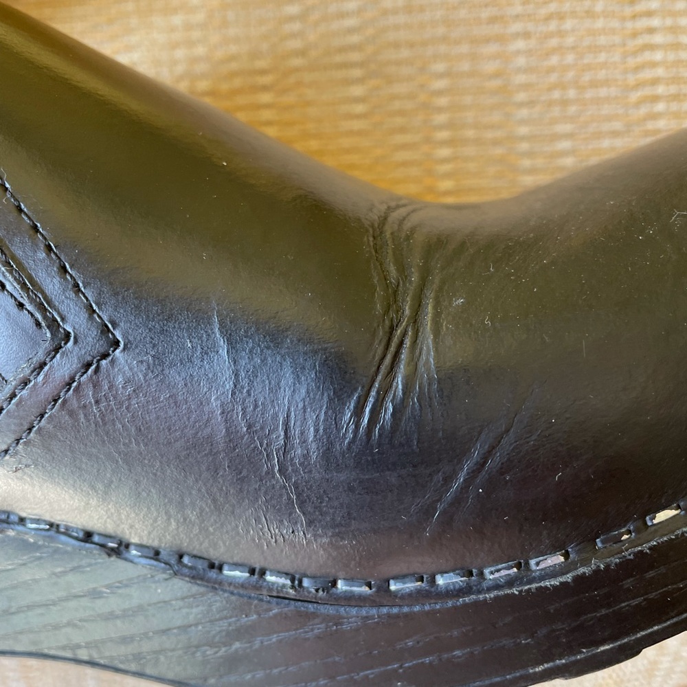 Dansko Professional XP Clogs - Picture 4 of 9